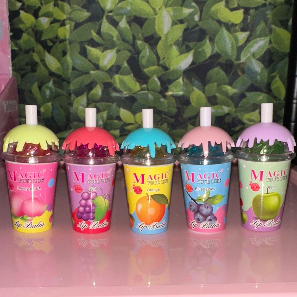 Magic Your Life Lip Balm Set-Honey Peach 🍑, Grape 🍇, Orange 🍊, Blueberries 🫐, 🍏